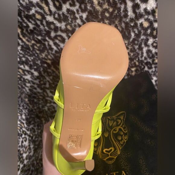 Lita by Ciara Solid Strappy Sandal In Acid Lime NWT - Picture 7 of 7